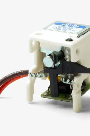 Save Now Eaton UVH1LP15K Undervoltage Release