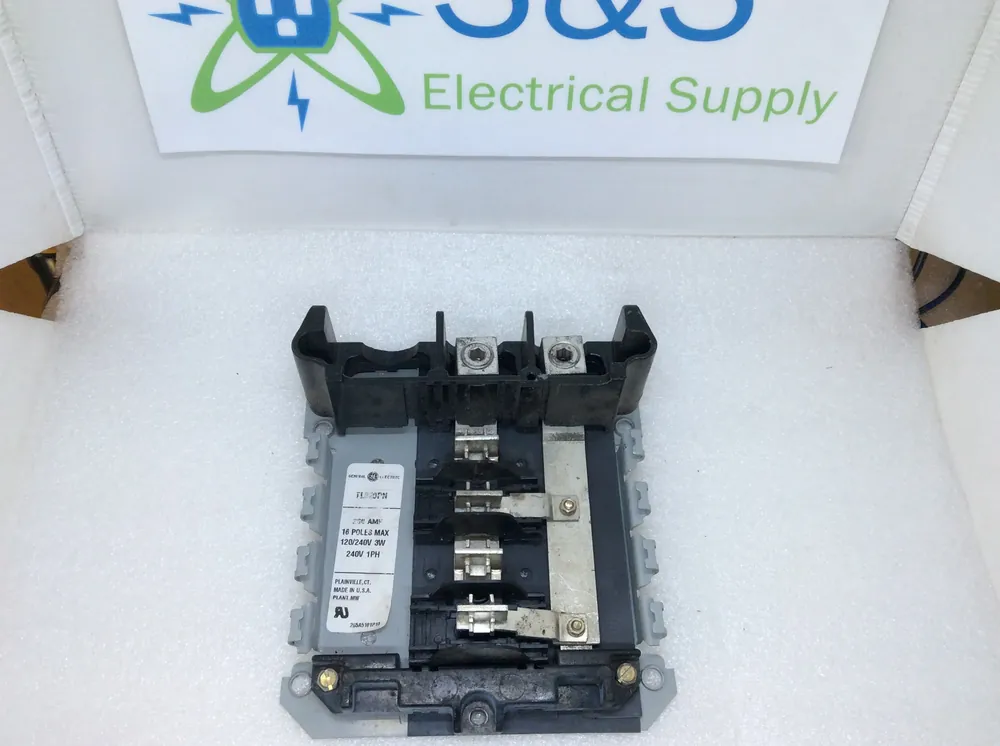 Grab Now General Electric Type TL Load Center Interior(s) TL320PN / TL420RH 200A Single Phase 120/240V