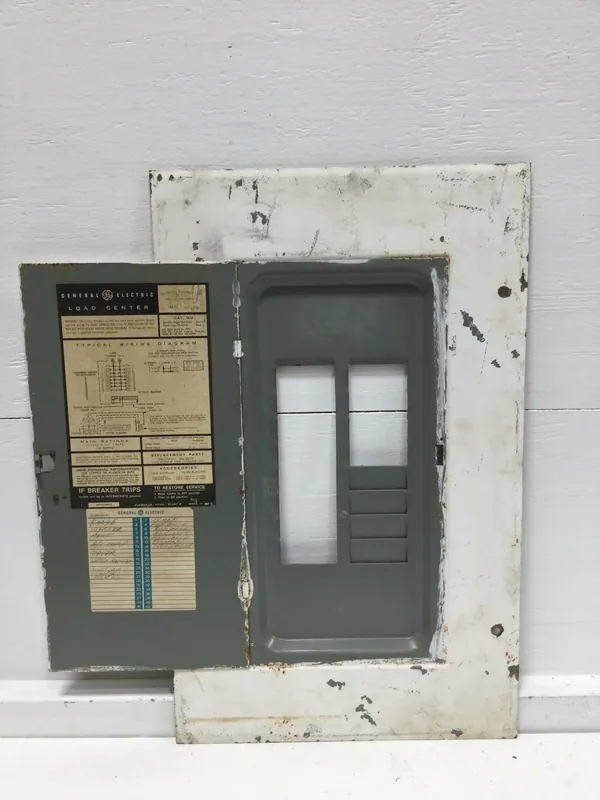 Fast Shipping General Electric TL1615S/F 150 Amp 120/240V 3 Wire 30 Space 13 7/8" x 22 1/2"