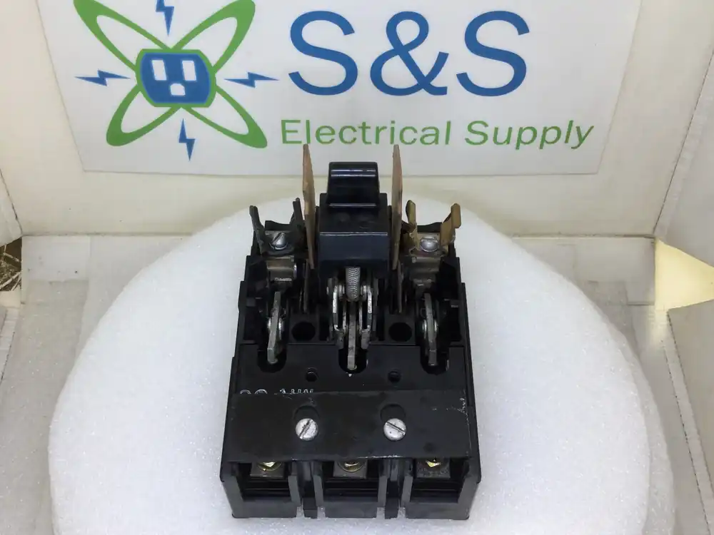 Instant Buy General Electric QMR Switch 565B714-G2 MR30 30A 3 Pole Load Side Disconnect