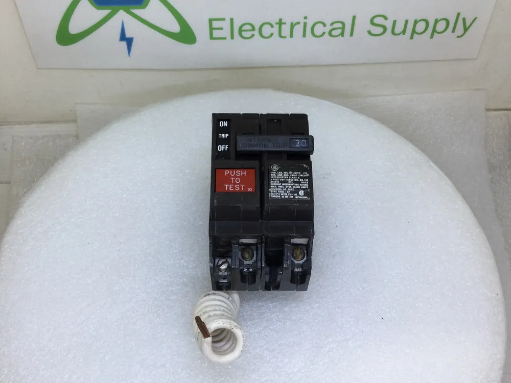 GE THQL2130GFT 30 Amp 2 Pole 240V Ground Fault Circuit Breaker - Flaw Markdown