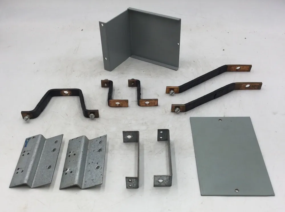 In Demand GE TED1K Mounting Hardware for GE AV1. AV2, CCB Panels 600v 150 Amp
