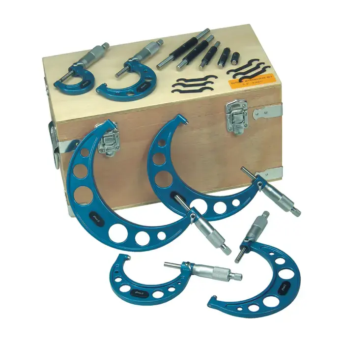 Clearance PHASE II 107-032 0 - 6" Range, .0001" Graduation, 6 Piece Outside Micrometer Set